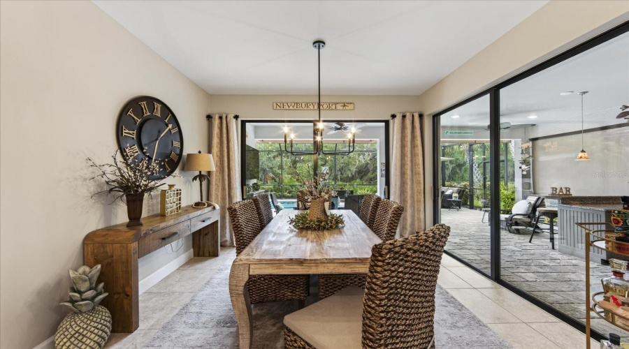 Bradenton, Florida 34202, 2 Bedroom Bedrooms, ,2 Bathroombathrooms,Residential,For Sale,Viola,0,Mfra4702702