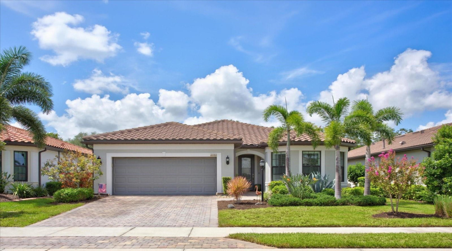 Bradenton, Florida 34202, 2 Bedroom Bedrooms, ,2 Bathroombathrooms,Residential,For Sale,Viola,0,Mfra4702702