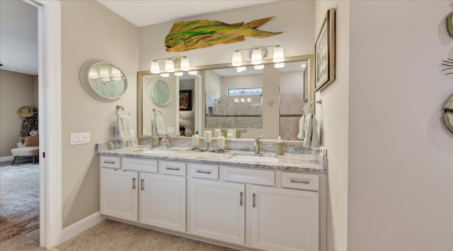 Bradenton, Florida 34202, 2 Bedroom Bedrooms, ,2 Bathroombathrooms,Residential,For Sale,Viola,0,Mfra4702702