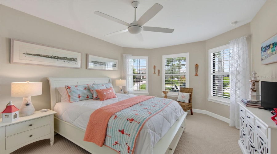 Bradenton, Florida 34202, 2 Bedroom Bedrooms, ,2 Bathroombathrooms,Residential,For Sale,Viola,0,Mfra4702702