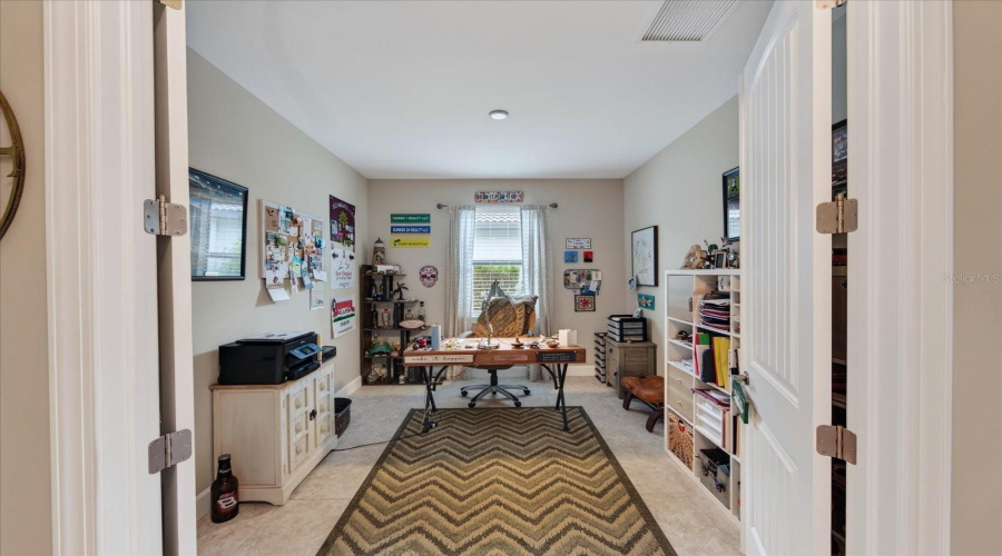 Bradenton, Florida 34202, 2 Bedroom Bedrooms, ,2 Bathroombathrooms,Residential,For Sale,Viola,0,Mfra4702702
