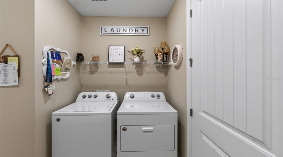 Bradenton, Florida 34202, 2 Bedroom Bedrooms, ,2 Bathroombathrooms,Residential,For Sale,Viola,0,Mfra4702702