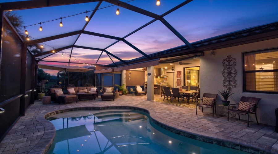 Bradenton, Florida 34202, 2 Bedroom Bedrooms, ,2 Bathroombathrooms,Residential,For Sale,Viola,0,Mfra4702702