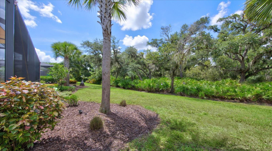 Bradenton, Florida 34202, 2 Bedroom Bedrooms, ,2 Bathroombathrooms,Residential,For Sale,Viola,0,Mfra4702702