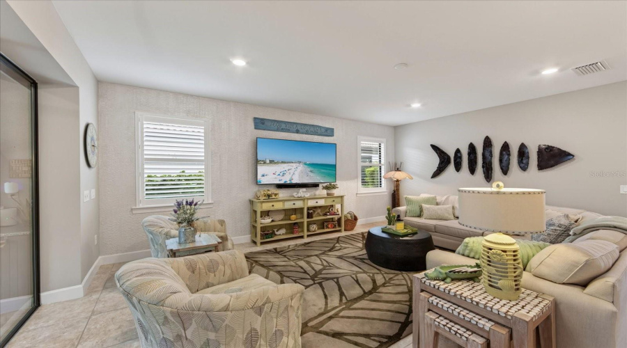 Bradenton, Florida 34202, 2 Bedroom Bedrooms, ,2 Bathroombathrooms,Residential,For Sale,Viola,0,Mfra4702702