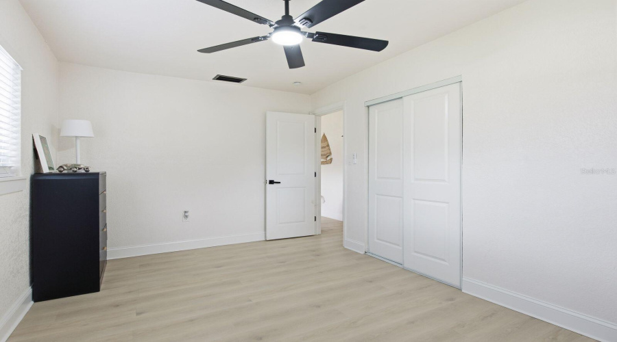 New Port Richey, Florida 34652, 2 Bedroom Bedrooms, ,1 Bathroombathrooms,Residential,For Sale,Berkley,0,Mfro6433985