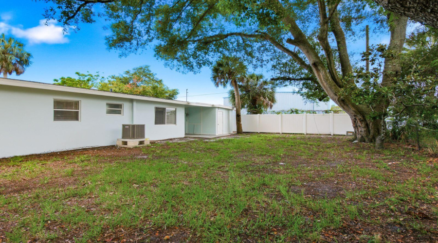 New Port Richey, Florida 34652, 2 Bedroom Bedrooms, ,1 Bathroombathrooms,Residential,For Sale,Berkley,0,Mfro6433985