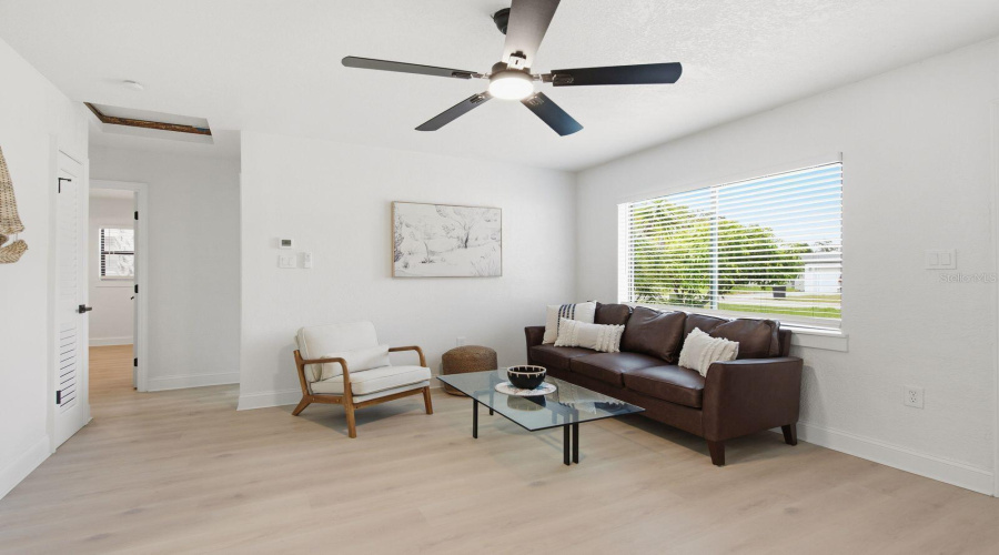 New Port Richey, Florida 34652, 2 Bedroom Bedrooms, ,1 Bathroombathrooms,Residential,For Sale,Berkley,0,Mfro6433985