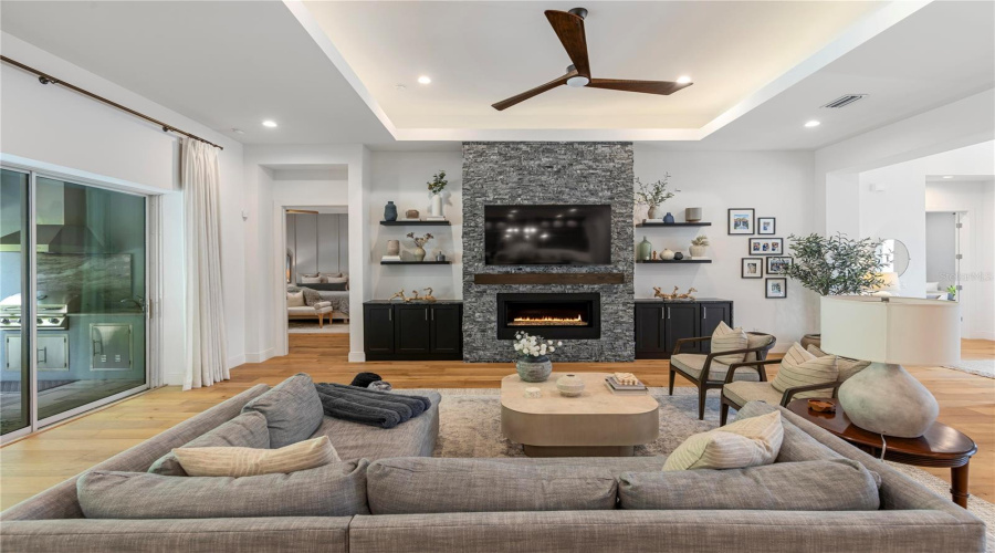 Sanford, Florida 32771, 4 Bedroom Bedrooms, ,3 Bathroombathrooms,Residential,For Sale,Canyon Oak,0,Mfro6435954