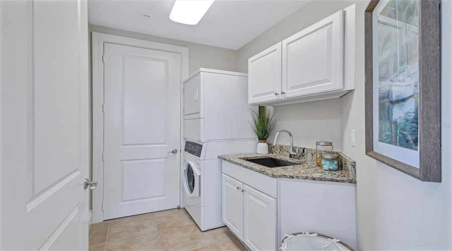Palmetto, Florida 34221, 2 Bedroom Bedrooms, ,2 Bathroombathrooms,Residential,For Sale,Riviera Dunes,0,Mfrtb8538077