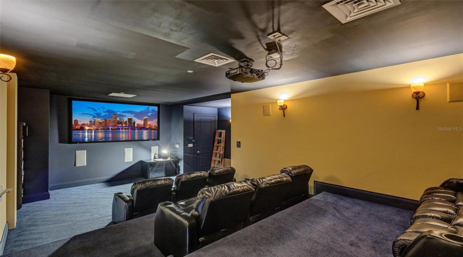 Palmetto, Florida 34221, 2 Bedroom Bedrooms, ,2 Bathroombathrooms,Residential,For Sale,Riviera Dunes,0,Mfrtb8538077