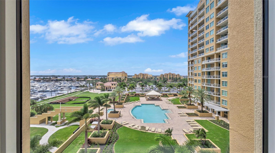 Palmetto, Florida 34221, 2 Bedroom Bedrooms, ,2 Bathroombathrooms,Residential,For Sale,Riviera Dunes,0,Mfrtb8538077