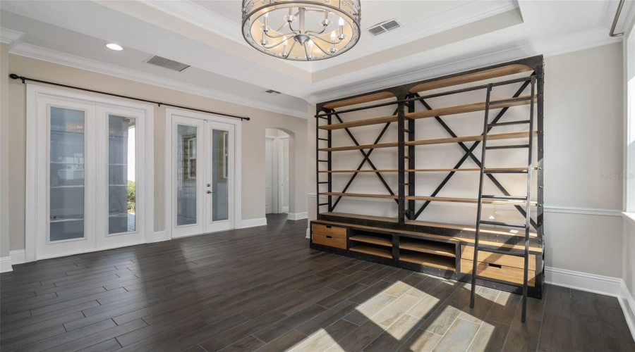 Orlando, Florida 32827, 5 Bedroom Bedrooms, ,4 Bathroombathrooms,Residential,For Sale,Becker,0,Mfrs5153376