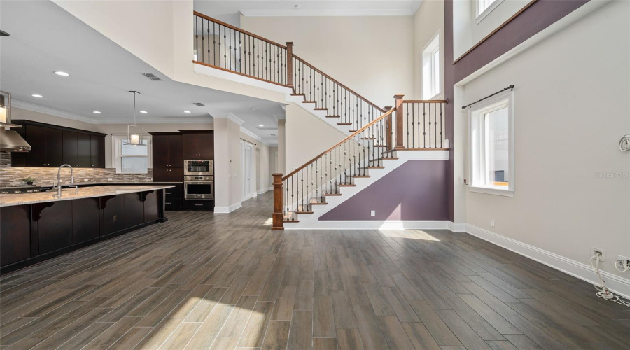Orlando, Florida 32827, 5 Bedroom Bedrooms, ,4 Bathroombathrooms,Residential,For Sale,Becker,0,Mfrs5153376