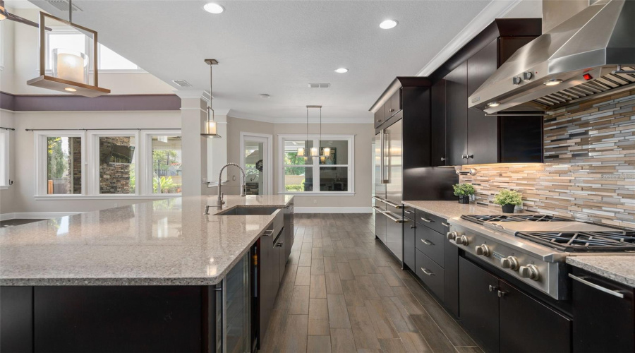 Orlando, Florida 32827, 5 Bedroom Bedrooms, ,4 Bathroombathrooms,Residential,For Sale,Becker,0,Mfrs5153376