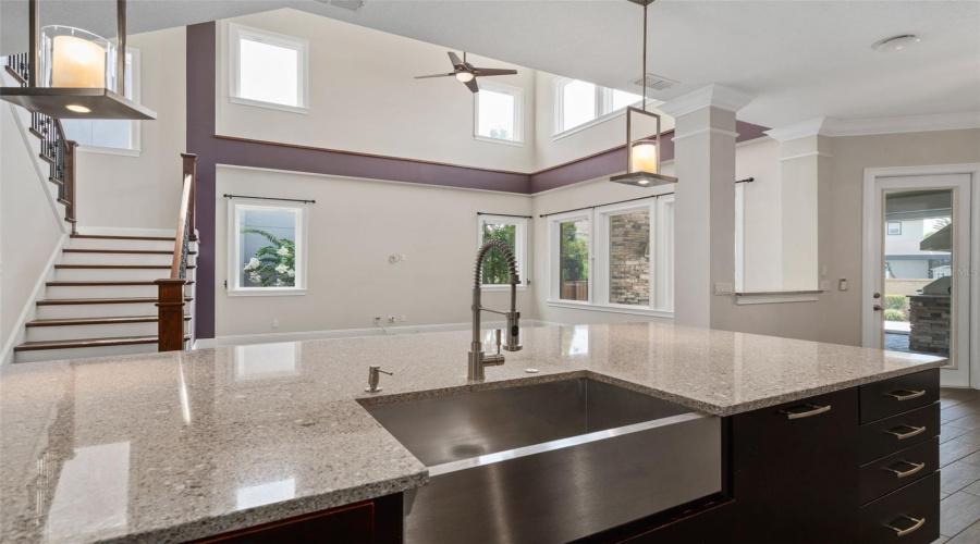 Orlando, Florida 32827, 5 Bedroom Bedrooms, ,4 Bathroombathrooms,Residential,For Sale,Becker,0,Mfrs5153376