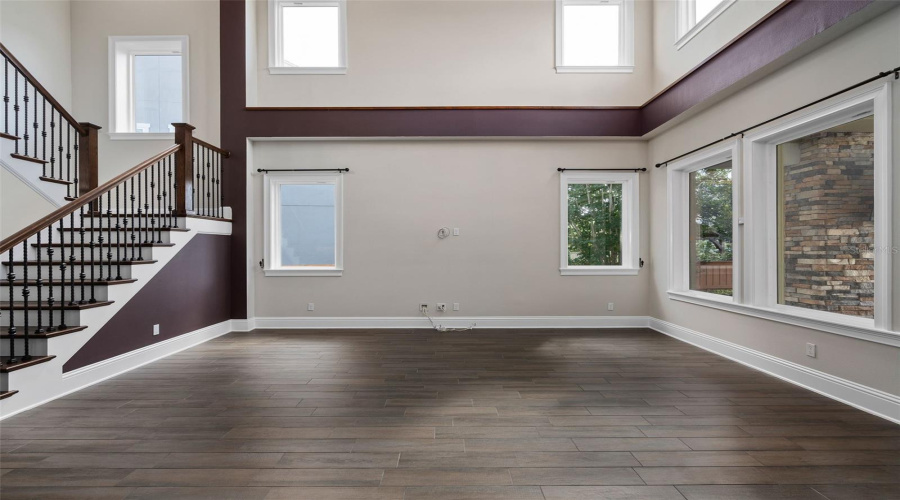Orlando, Florida 32827, 5 Bedroom Bedrooms, ,4 Bathroombathrooms,Residential,For Sale,Becker,0,Mfrs5153376