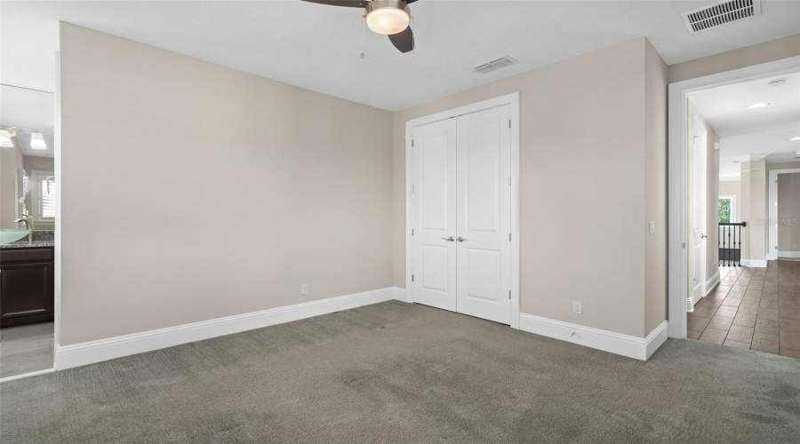 Orlando, Florida 32827, 5 Bedroom Bedrooms, ,4 Bathroombathrooms,Residential,For Sale,Becker,0,Mfrs5153376