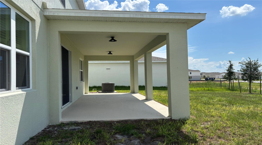 Rear Lanai