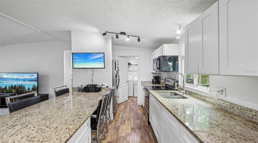 Lakeland, Florida 33810, 3 Bedroom Bedrooms, ,2 Bathroombathrooms,Residential,For Sale,Indian Ridge,0,Mfrtb8533661