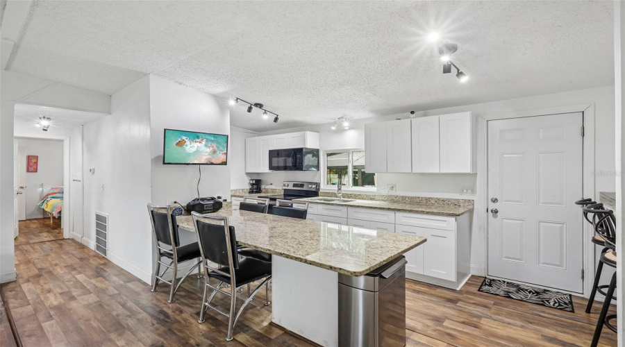 Lakeland, Florida 33810, 3 Bedroom Bedrooms, ,2 Bathroombathrooms,Residential,For Sale,Indian Ridge,0,Mfrtb8533661