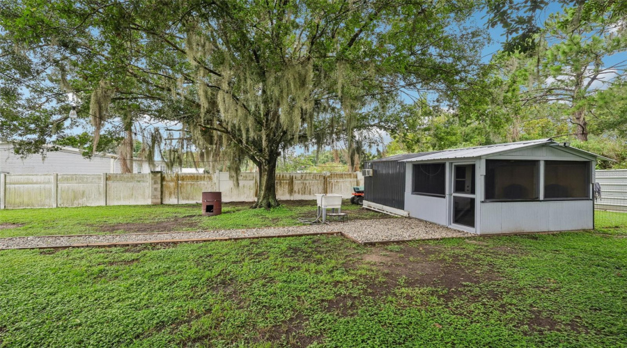 Lakeland, Florida 33810, 3 Bedroom Bedrooms, ,2 Bathroombathrooms,Residential,For Sale,Indian Ridge,0,Mfrtb8533661