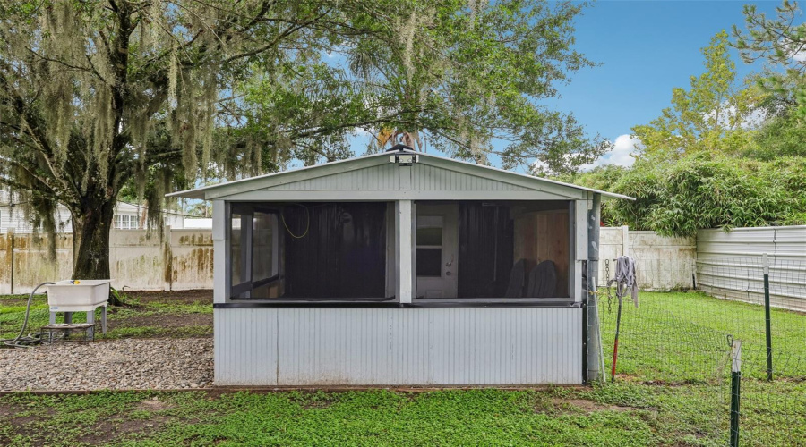 Lakeland, Florida 33810, 3 Bedroom Bedrooms, ,2 Bathroombathrooms,Residential,For Sale,Indian Ridge,0,Mfrtb8533661