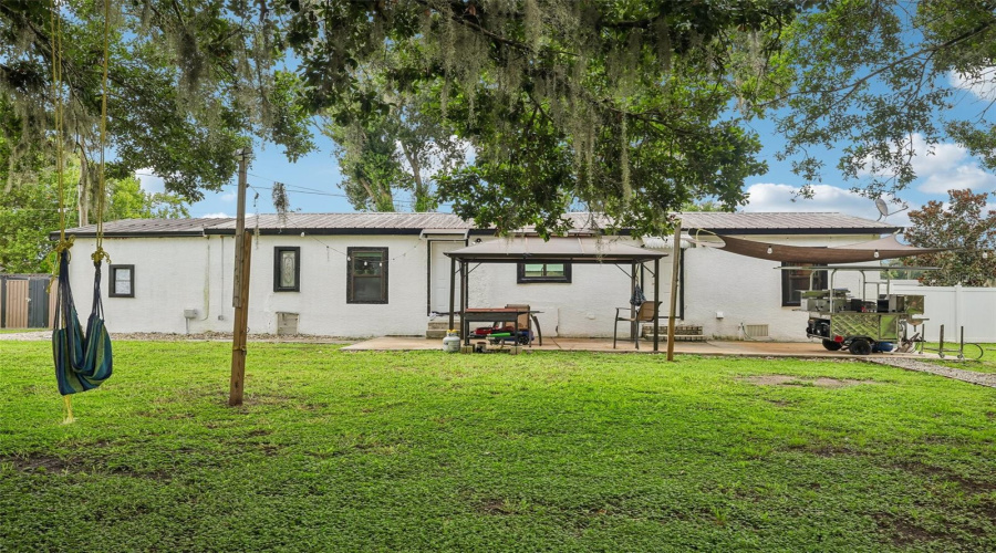 Lakeland, Florida 33810, 3 Bedroom Bedrooms, ,2 Bathroombathrooms,Residential,For Sale,Indian Ridge,0,Mfrtb8533661