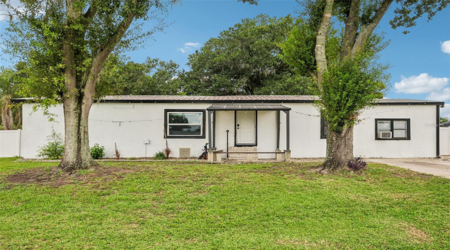 Lakeland, Florida 33810, 3 Bedroom Bedrooms, ,2 Bathroombathrooms,Residential,For Sale,Indian Ridge,0,Mfrtb8533661