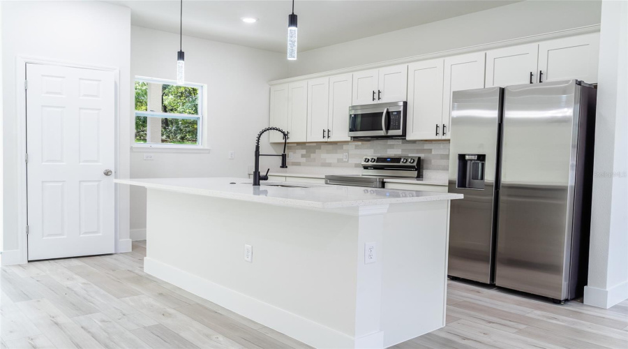 Kitchen Island And Pantry Closet