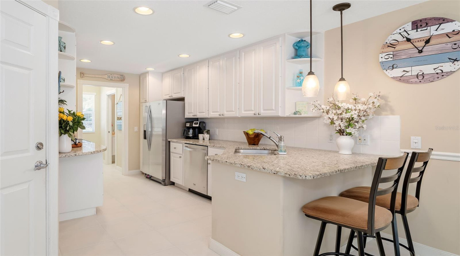 Sarasota, Florida 34238, 3 Bedroom Bedrooms, ,2 Bathroombathrooms,Residential,For Sale,Andora,0,Mfra4702662