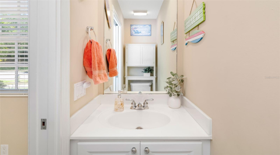 Sarasota, Florida 34238, 3 Bedroom Bedrooms, ,2 Bathroombathrooms,Residential,For Sale,Andora,0,Mfra4702662