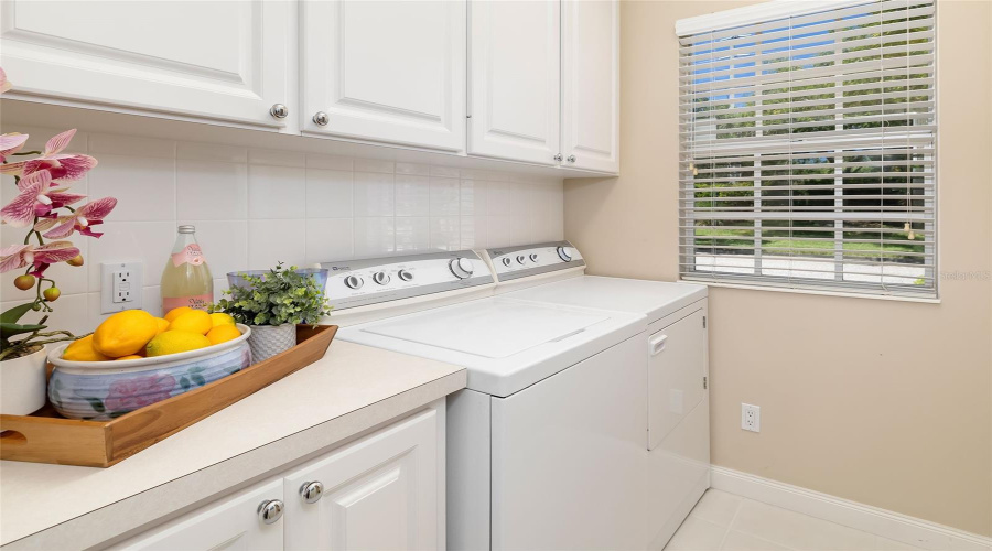 Sarasota, Florida 34238, 3 Bedroom Bedrooms, ,2 Bathroombathrooms,Residential,For Sale,Andora,0,Mfra4702662