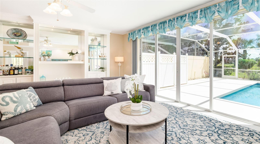 Sarasota, Florida 34238, 3 Bedroom Bedrooms, ,2 Bathroombathrooms,Residential,For Sale,Andora,0,Mfra4702662