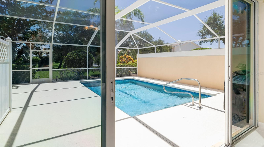 Sarasota, Florida 34238, 3 Bedroom Bedrooms, ,2 Bathroombathrooms,Residential,For Sale,Andora,0,Mfra4702662