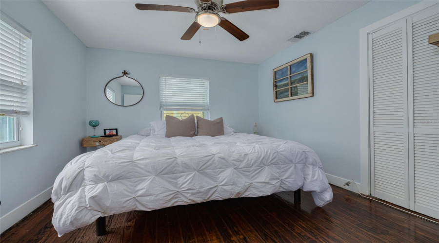 New Port Richey, Florida 34652, 2 Bedroom Bedrooms, ,1 Bathroombathrooms,Residential,For Sale,Casson,0,Mfrtb8532898