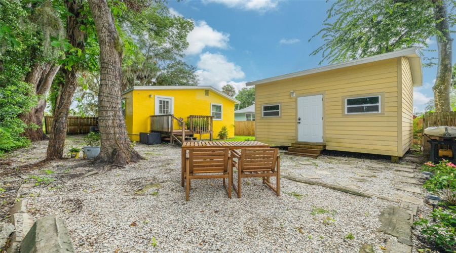 New Port Richey, Florida 34652, 2 Bedroom Bedrooms, ,1 Bathroombathrooms,Residential,For Sale,Casson,0,Mfrtb8532898