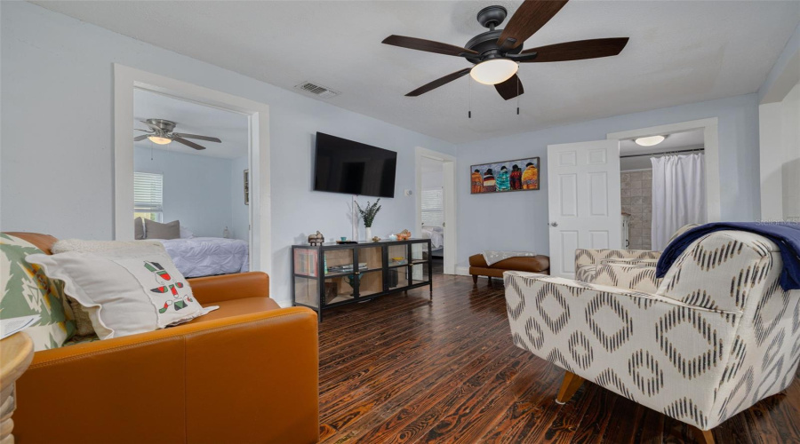 New Port Richey, Florida 34652, 2 Bedroom Bedrooms, ,1 Bathroombathrooms,Residential,For Sale,Casson,0,Mfrtb8532898