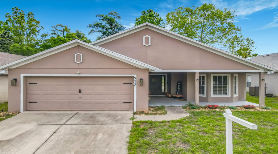 Orange City, Florida 32763, 3 Bedroom Bedrooms, ,2 Bathroombathrooms,Residential,For Sale,Spring Cavern,0,Mfro6348809