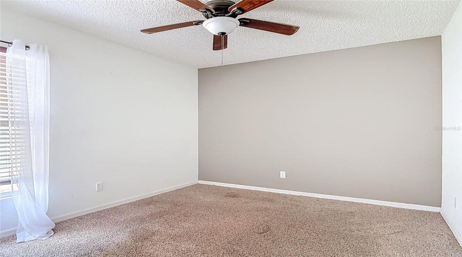 Orange City, Florida 32763, 3 Bedroom Bedrooms, ,2 Bathroombathrooms,Residential,For Sale,Spring Cavern,0,Mfro6348809