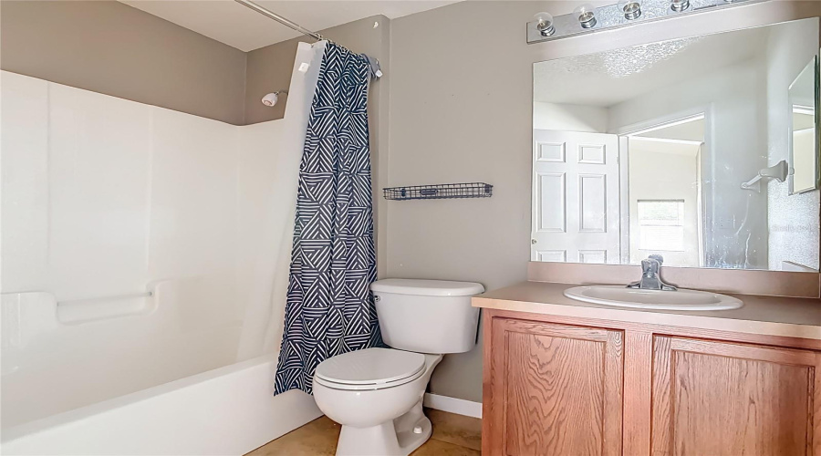 Orange City, Florida 32763, 3 Bedroom Bedrooms, ,2 Bathroombathrooms,Residential,For Sale,Spring Cavern,0,Mfro6348809