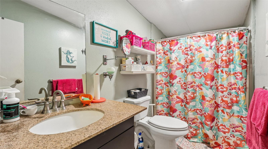 St Cloud, Florida 34773, 5 Bedroom Bedrooms, ,2 Bathroombathrooms,Residential,For Sale,Mercury,0,Mfro6409347