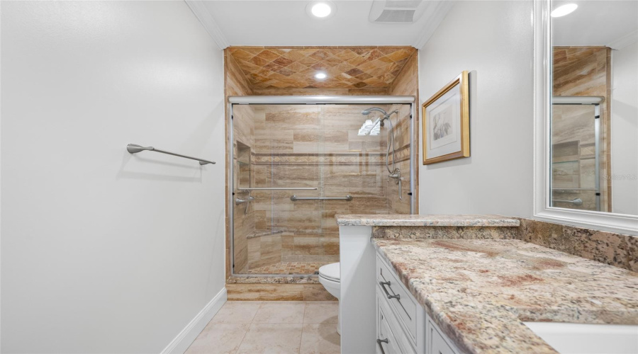 Treasure Island, Florida 33706, 2 Bedroom Bedrooms, ,2 Bathroombathrooms,Residential,For Sale,Bayshore,0,Mfrtb8539996