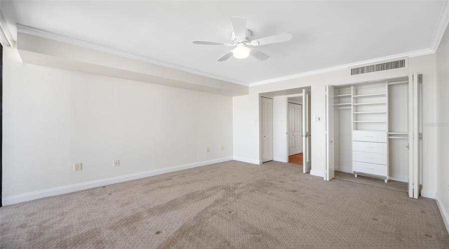 Treasure Island, Florida 33706, 2 Bedroom Bedrooms, ,2 Bathroombathrooms,Residential,For Sale,Bayshore,0,Mfrtb8539996