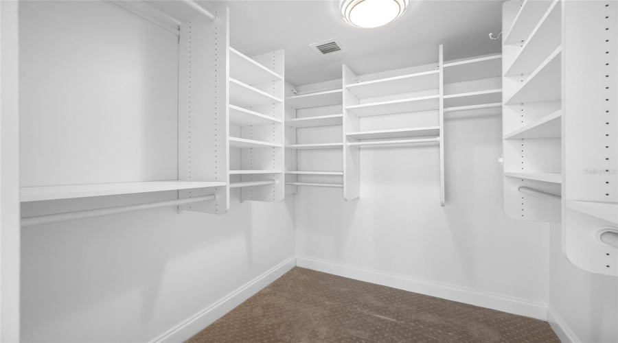 Treasure Island, Florida 33706, 2 Bedroom Bedrooms, ,2 Bathroombathrooms,Residential,For Sale,Bayshore,0,Mfrtb8539996