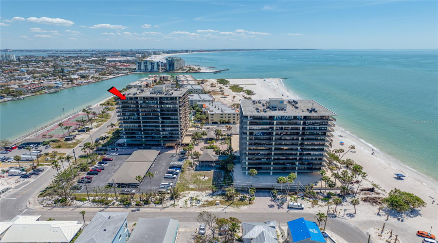 Treasure Island, Florida 33706, 2 Bedroom Bedrooms, ,2 Bathroombathrooms,Residential,For Sale,Bayshore,0,Mfrtb8539996
