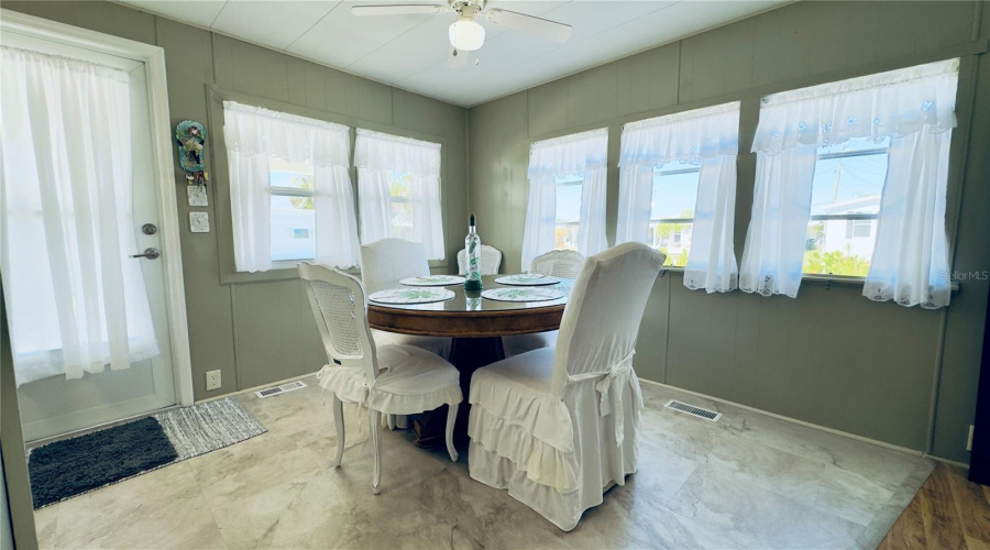 North Port, Florida 34287, 2 Bedroom Bedrooms, ,2 Bathroombathrooms,Residential,For Sale,Fleetwood,0,Mfrc7524336