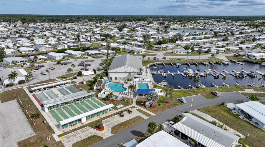 North Port, Florida 34287, 2 Bedroom Bedrooms, ,2 Bathroombathrooms,Residential,For Sale,Fleetwood,0,Mfrc7524336