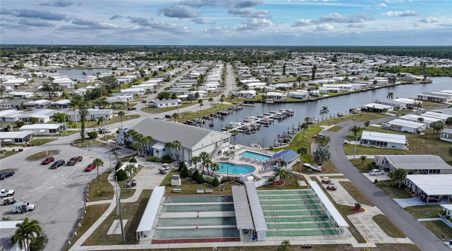 North Port, Florida 34287, 2 Bedroom Bedrooms, ,2 Bathroombathrooms,Residential,For Sale,Fleetwood,0,Mfrc7524336