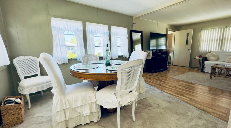 North Port, Florida 34287, 2 Bedroom Bedrooms, ,2 Bathroombathrooms,Residential,For Sale,Fleetwood,0,Mfrc7524336
